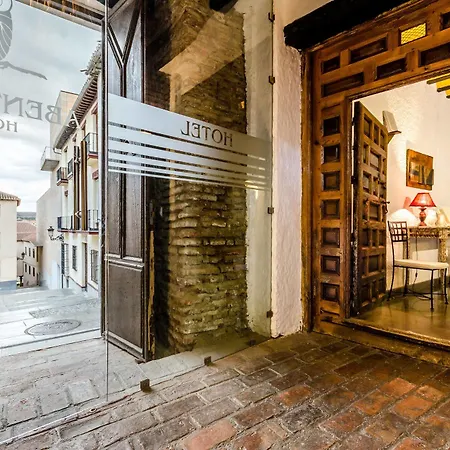 Yit阿本托菲儿酒店